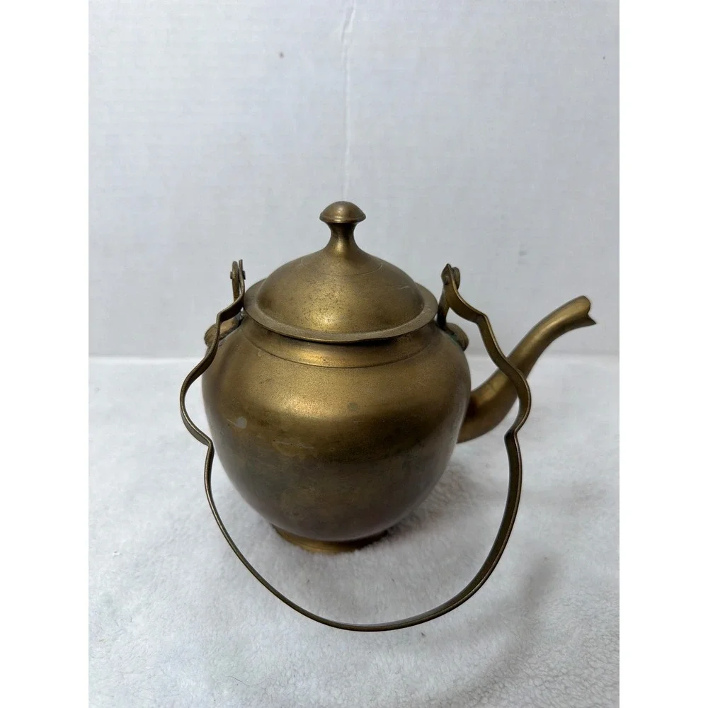 Vintage Teapot Gold Brass Decorative Made in India w Lid and Movable Handle